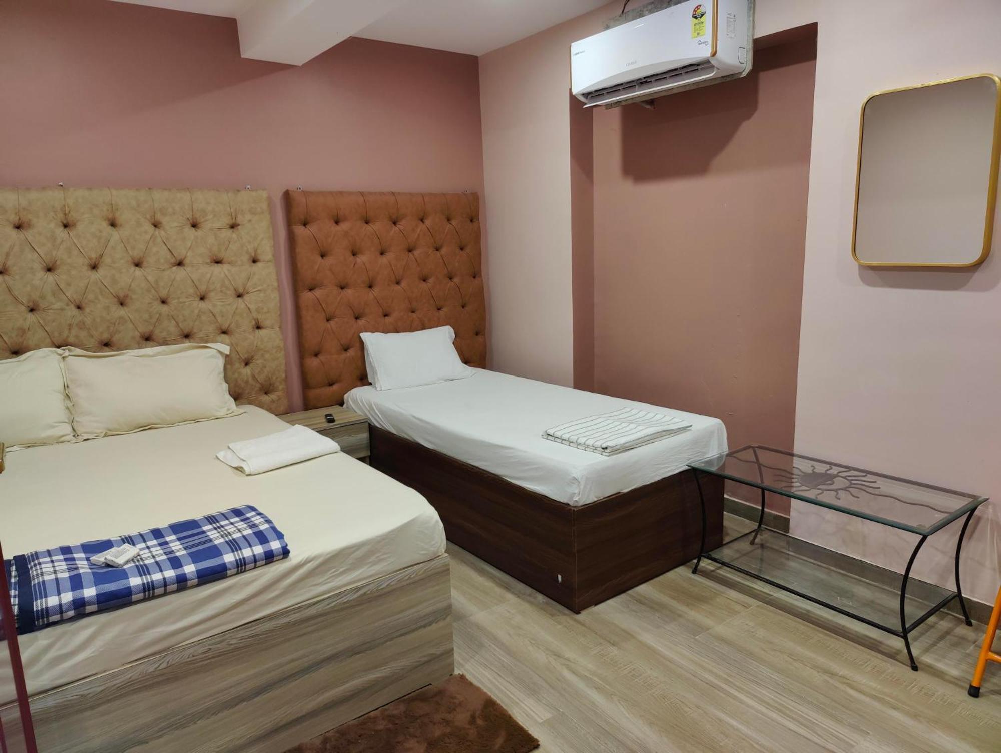 Hotel Garden View Inn - Near Nesco Мумбаи Экстерьер фото